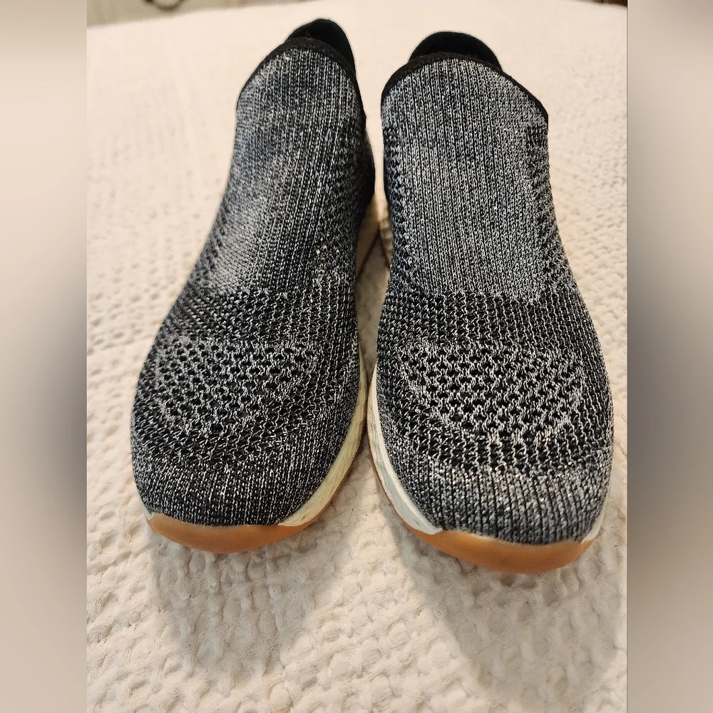 Urban Sports Jslides Women's Black Silver Metallic Mesh Slip-On Sneakers Sz 9